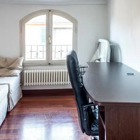 Appartamento Splendida Mansarda Open Space, Finiture Di Lusso.
